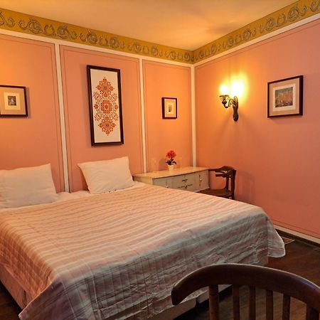 Family Hotel At Renaissance Square Filibe Dış mekan fotoğraf