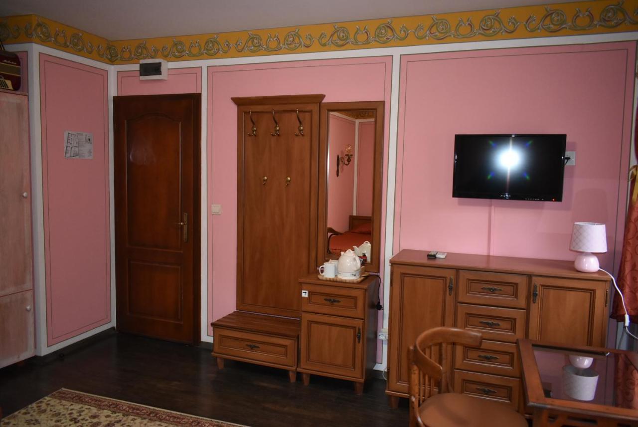 Family Hotel At Renaissance Square Filibe Dış mekan fotoğraf