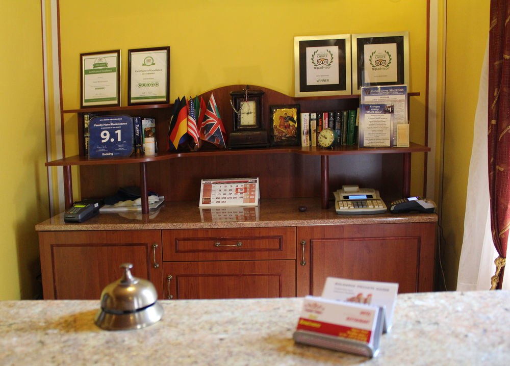 Family Hotel At Renaissance Square Filibe Dış mekan fotoğraf